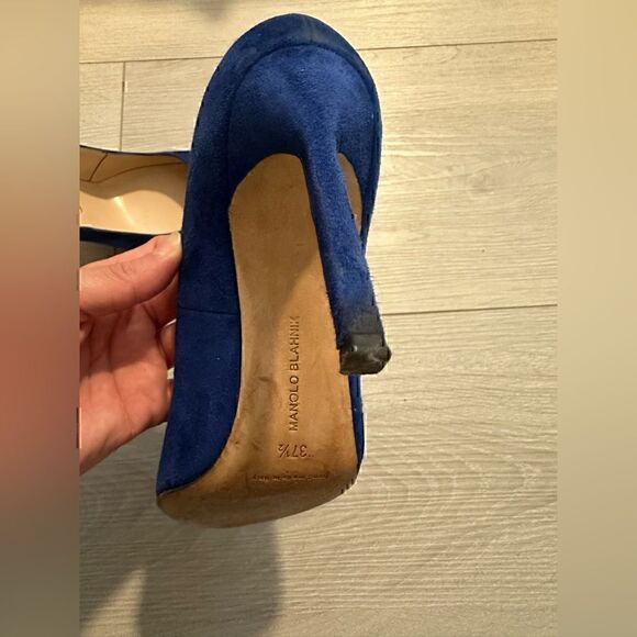 Manolo Blahnik BB 105mm Blue Suede Pumps - Picture 12 of 16